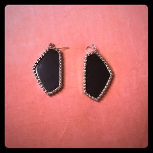 Kendra Scott gorgeous black stone earrings